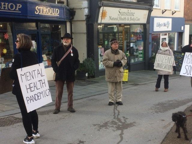 Anti-vaxxers in Stroud